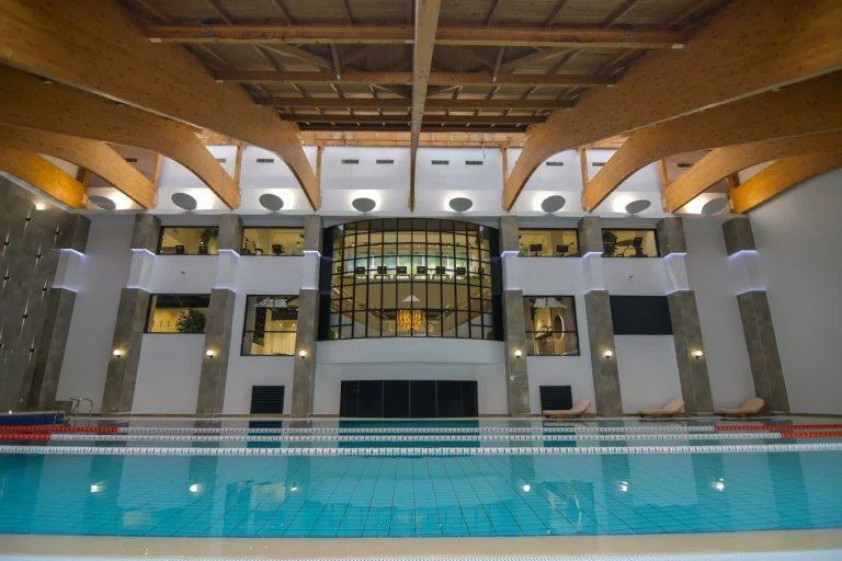 Bazinul Fit4You Le Club Herăstrău – Sectorul 1